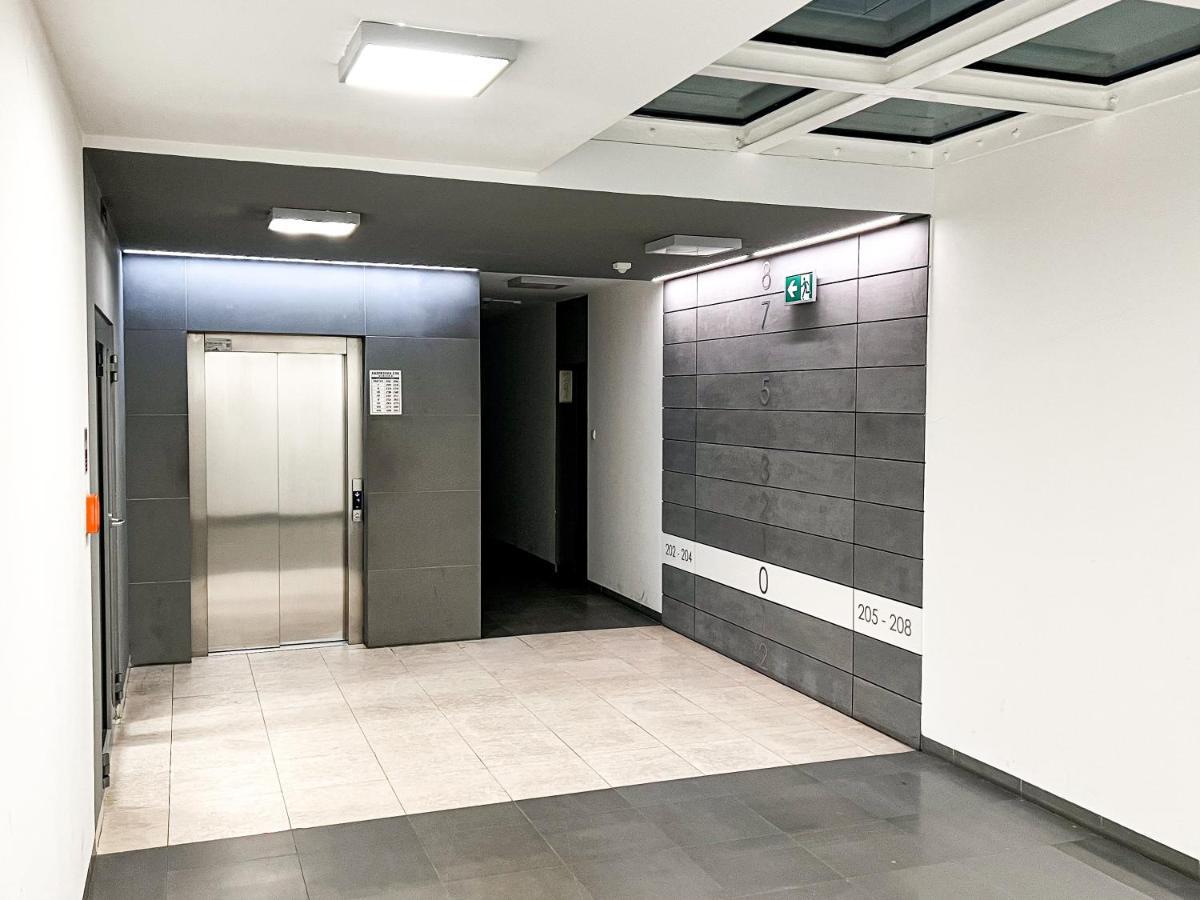 Nowoczesny Apartament - Blisko Centrum Varşova Dış mekan fotoğraf